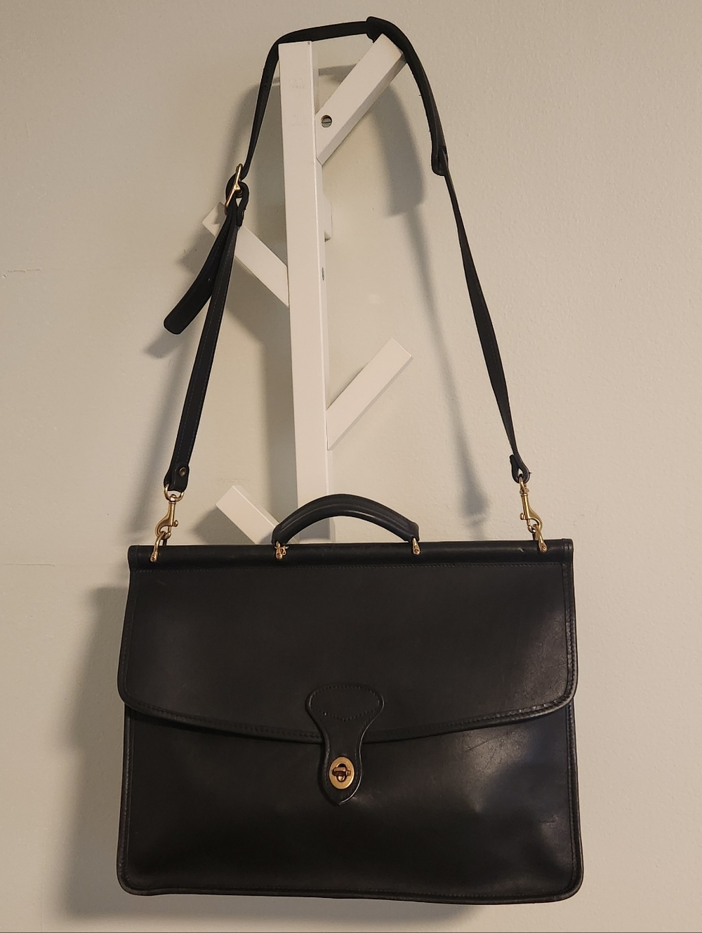 Jack Georges University #2452 Slim Dowel Briefcase Black Leather USA Like New!